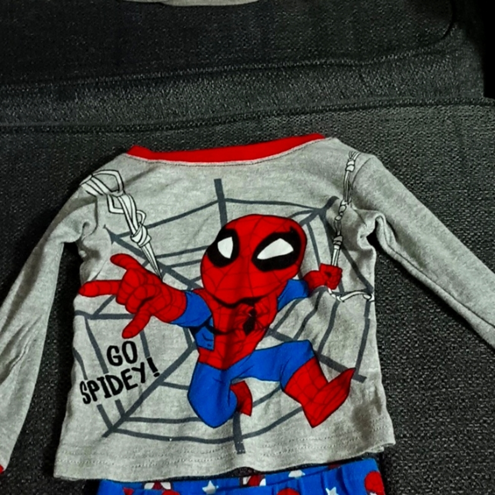 Spider man outfit shirt is 2t and pants is 18 months